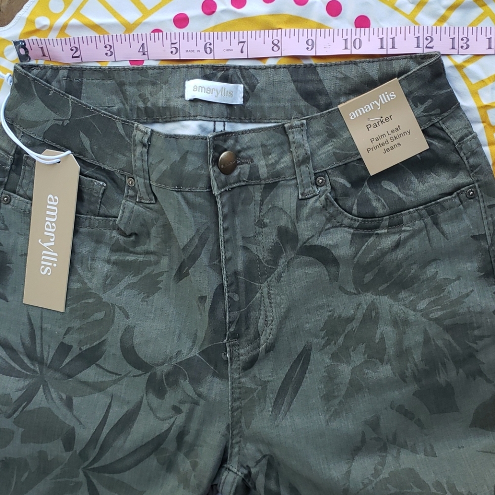 "Parker" palm leaf skinny jeans - Picture 8 of 13